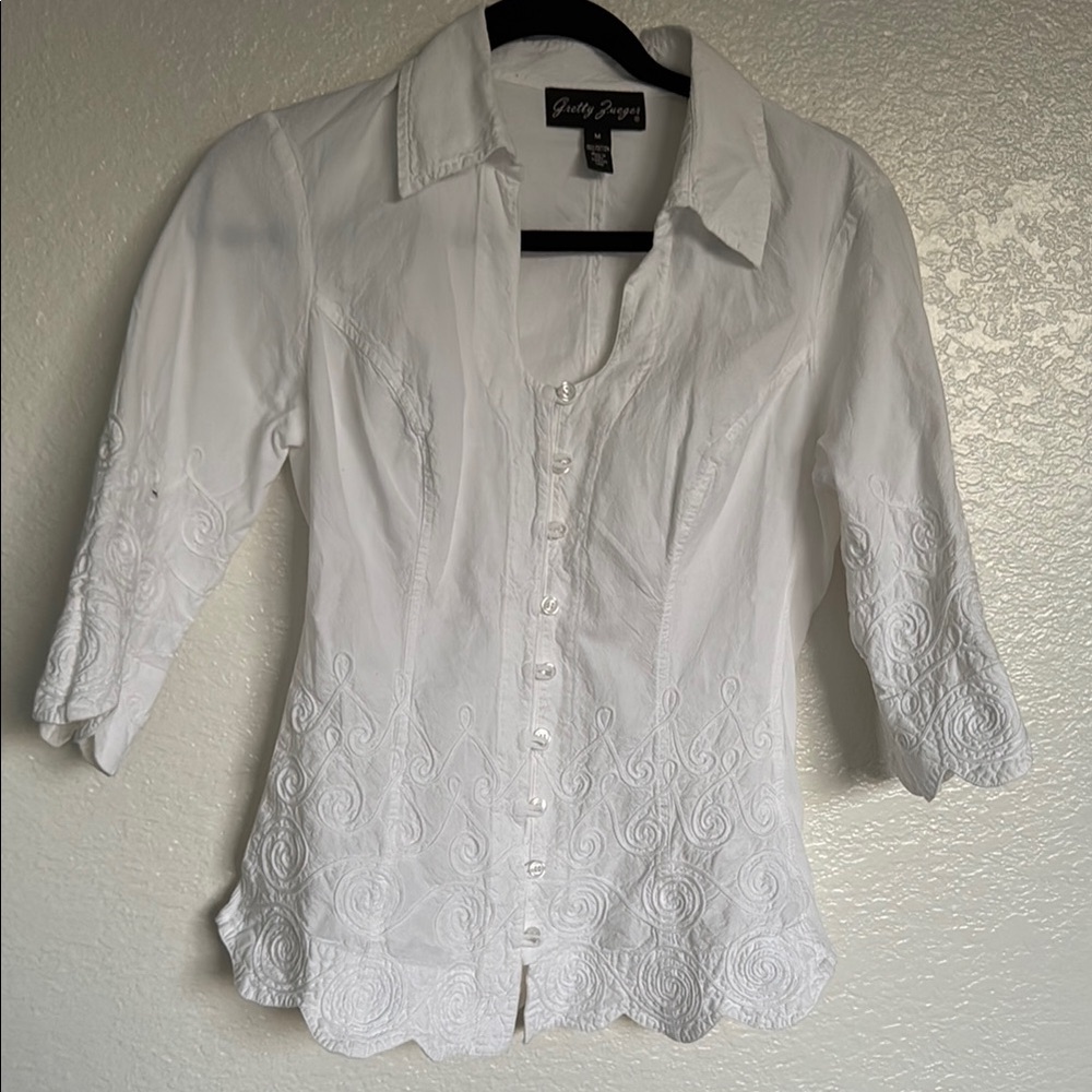 White Fitted Button Down Shirt with Notched Collar